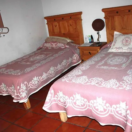 Hostal Menavi-3